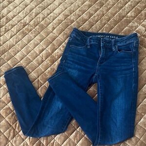 American Eagle Outfitters Women's Dark Blue Skinny Jeans